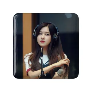 مگنت مربعی رزی بلک پینک Black Pink