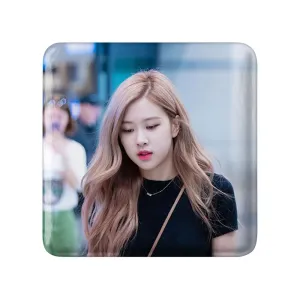 مگنت مربعی رزی بلک پینک Black Pink