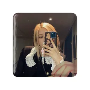 مگنت مربعی رزی بلک پینک Black Pink
