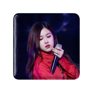 مگنت مربعی رزی بلک پینک Black Pink