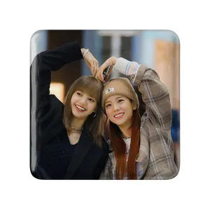 مگنت مربعی گروه بلک پینک Black Pink