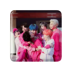 مگنت مربعی گروه بی تی اس BTS