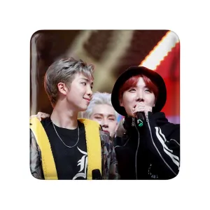 مگنت مربعی گروه بی تی اس BTS