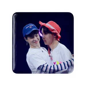 مگنت مربعی گروه بی تی اس BTS