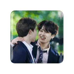 مگنت مربعی گروه بی تی اس BTS