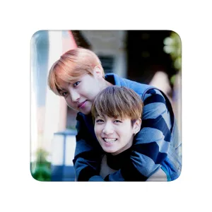 مگنت مربعی گروه بی تی اس BTS