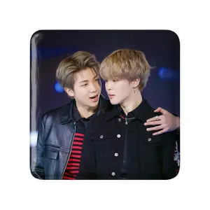 مگنت مربعی گروه بی تی اس BTS
