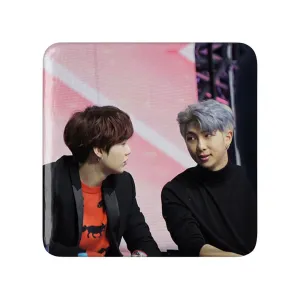 مگنت مربعی گروه بی تی اس BTS