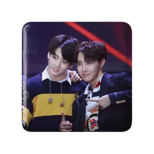 مگنت مربعی گروه بی تی اس BTS