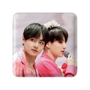 مگنت مربعی تهیونگ و جونگ کوک ویکوک گروه بی تی اس BTS