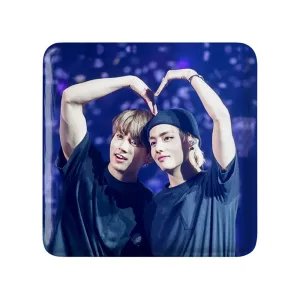 مگنت مربعی تهیونگ و جونگ کوک ویکوک گروه بی تی اس BTS