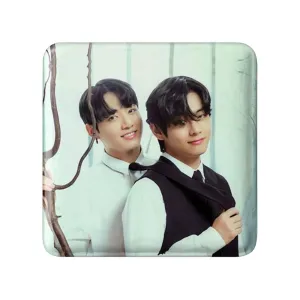 مگنت مربعی تهیونگ و جونگ کوک ویکوک گروه بی تی اس BTS