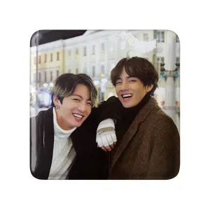 مگنت مربعی تهیونگ و جونگ کوک ویکوک گروه بی تی اس BTS