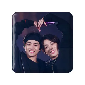 مگنت مربعی تهیونگ و جونگ کوک ویکوک گروه بی تی اس BTS
