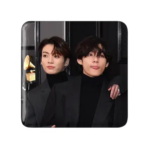 مگنت مربعی تهیونگ و جونگ کوک ویکوک گروه بی تی اس BTS