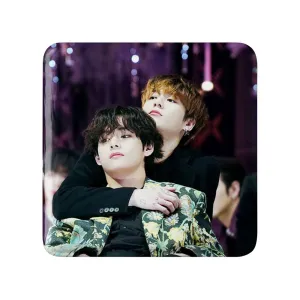 مگنت مربعی تهیونگ و جونگ کوک ویکوک گروه بی تی اس BTS
