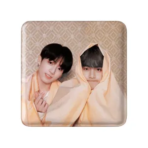 مگنت مربعی تهیونگ و جونگ کوک ویکوک گروه بی تی اس BTS
