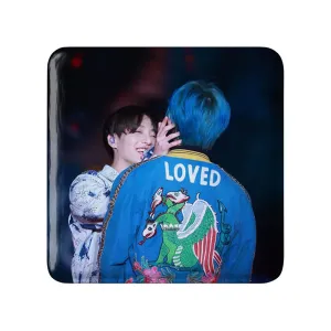 مگنت مربعی تهیونگ و جونگ کوک ویکوک گروه بی تی اس BTS