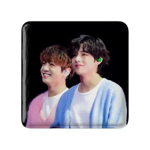 مگنت مربعی تهیونگ و جونگ کوک ویکوک گروه بی تی اس BTS
