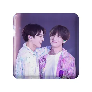 مگنت مربعی تهیونگ و جونگ کوک ویکوک گروه بی تی اس BTS