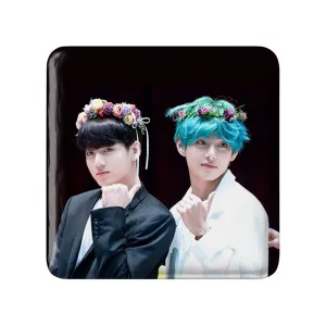 مگنت مربعی تهیونگ و جونگ کوک ویکوک گروه بی تی اس BTS