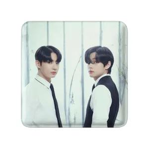 مگنت مربعی تهیونگ و جونگ کوک ویکوک گروه بی تی اس BTS