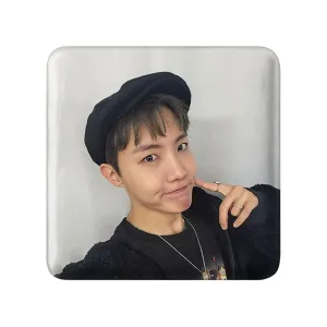 مگنت مربعی جی هوپ J Hope گروه بی تی اس BTS