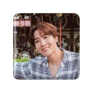 مگنت مربعی جی هوپ J Hope گروه بی تی اس BTS