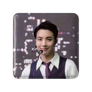 مگنت مربعی جی هوپ J Hope گروه بی تی اس BTS