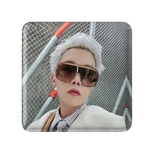 مگنت مربعی جی هوپ J Hope گروه بی تی اس BTS