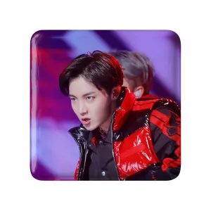 مگنت مربعی جی هوپ J Hope گروه بی تی اس BTS