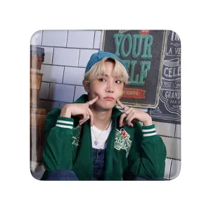 مگنت مربعی جی هوپ J Hope گروه بی تی اس BTS