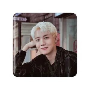 مگنت مربعی جی هوپ J Hope گروه بی تی اس BTS