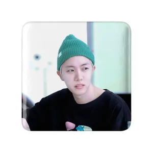 مگنت مربعی جی هوپ J Hope گروه بی تی اس BTS