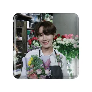 مگنت مربعی جی هوپ J Hope گروه بی تی اس BTS