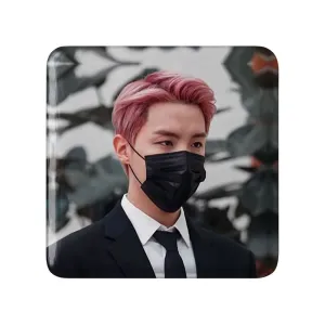 مگنت مربعی جی هوپ J Hope گروه بی تی اس BTS