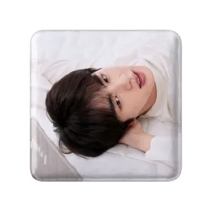 مگنت مربعی جین Jin گروه بی تی اس BTS