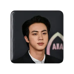 مگنت مربعی جین Jin گروه بی تی اس BTS