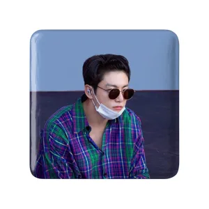 مگنت مربعی جونگ کوک Jung Kook گروه بی تی اس BTS