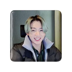 مگنت مربعی جونگ کوک Jung Kook گروه بی تی اس BTS