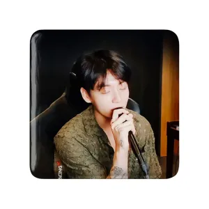 مگنت مربعی جونگ کوک Jung Kook گروه بی تی اس BTS