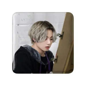 مگنت مربعی جونگ کوک Jung Kook گروه بی تی اس BTS