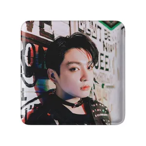 مگنت مربعی جونگ کوک Jung Kook گروه بی تی اس BTS