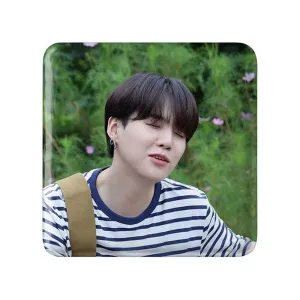 مگنت مربعی شوگا Suga گروه بی تی اس BTS