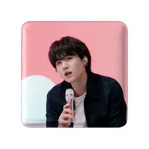 مگنت مربعی شوگا Suga گروه بی تی اس BTS