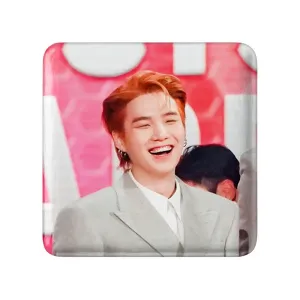 مگنت مربعی شوگا Suga گروه بی تی اس BTS