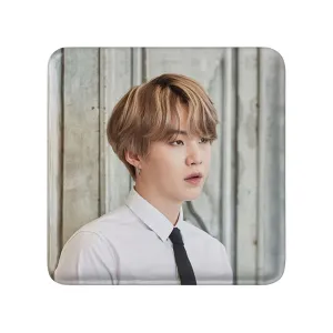 مگنت مربعی شوگا Suga گروه بی تی اس BTS