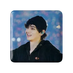 مگنت مربعی تهیونگ وی Taehyung گروه بی تی اس BTS