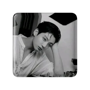 مگنت مربعی جونگ کوک Jung Kook گروه بی تی اس BTS