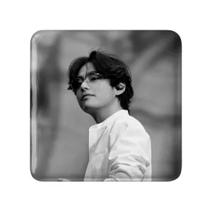 مگنت مربعی تهیونگ وی Taehyung گروه بی تی اس BTS